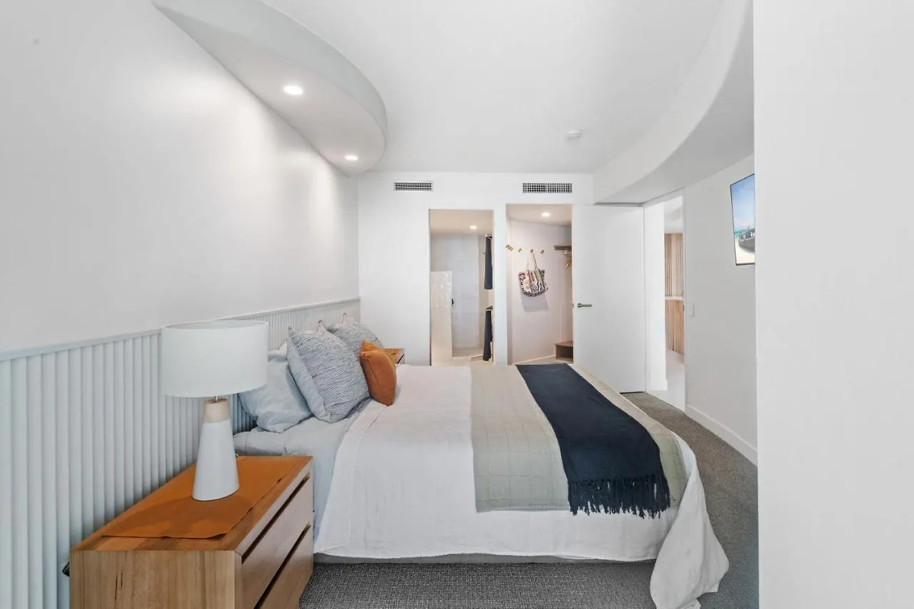 Sirocco 404 Luxurious 3 Bedroom Unit, Ocean Front Mooloolaba Appartement