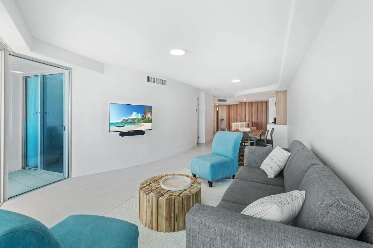 Sirocco 404 Luxurious 3 Bedroom Unit, Ocean Front Mooloolaba 0*,