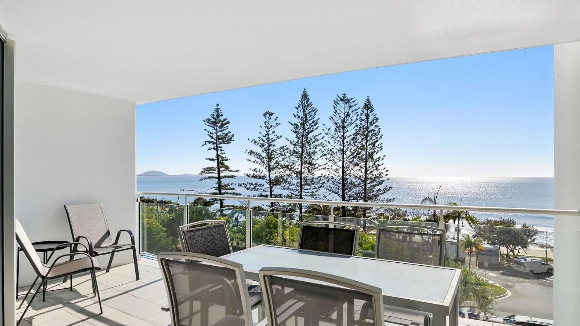 Sirocco 404 Luxurious 3 Bedroom Unit, Ocean Front Mooloolaba 0*,  Australien